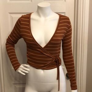 Urban Outfitters sexy crop wrap around V neck size M long sleeve date blouse